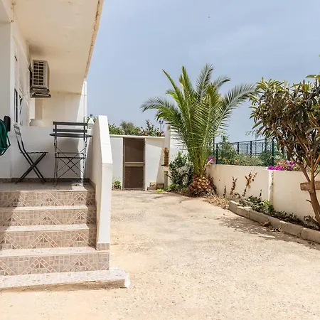 Apartamento Deolinda Nossa Senhora Da Rocha Beach Apartmán
